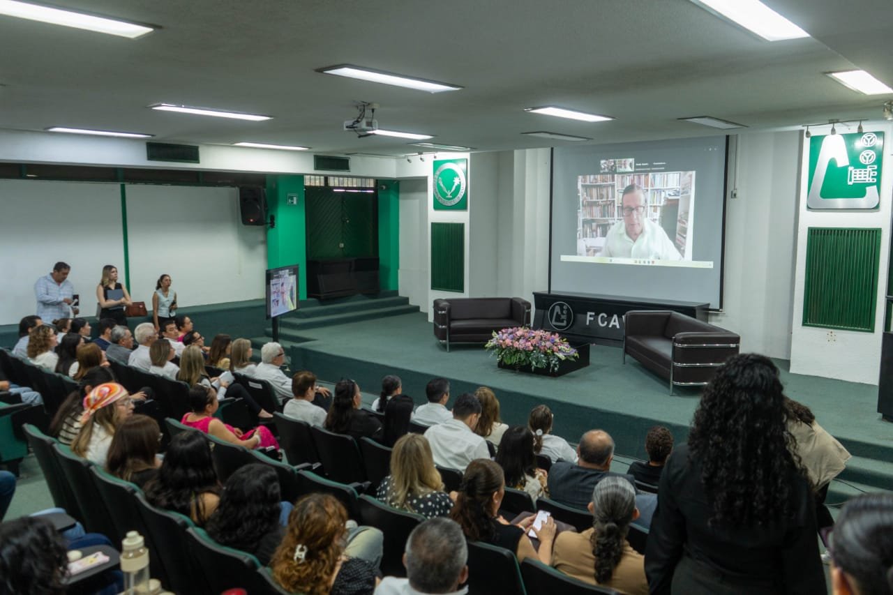 UAT abre diálogo académico sobre retos y oportunidades de la inteligencia artificial