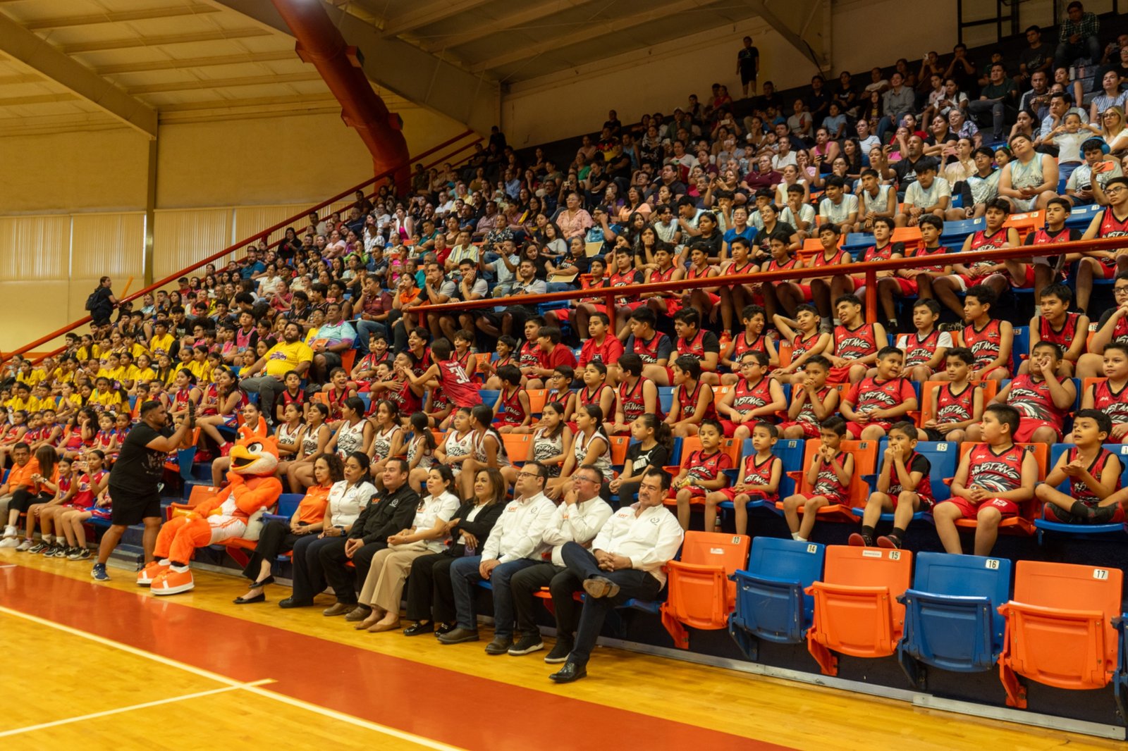 El Rector Dámaso Anaya Consolida el Éxito de la Primera Copa Universidad de Básquetbol