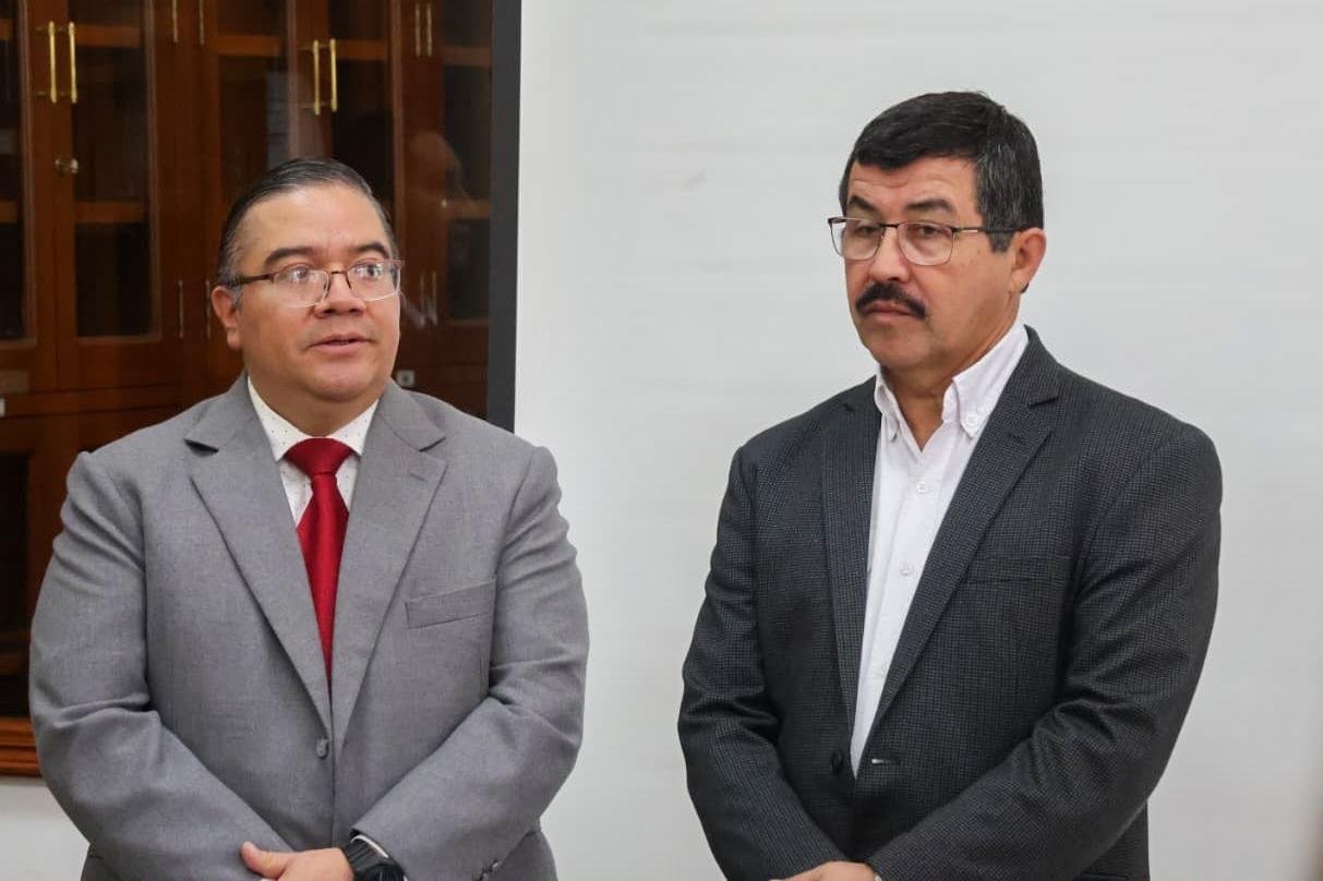 Fortalece Rector Perfil Profesional de Estudiantes de la Universidad ante la SCJN