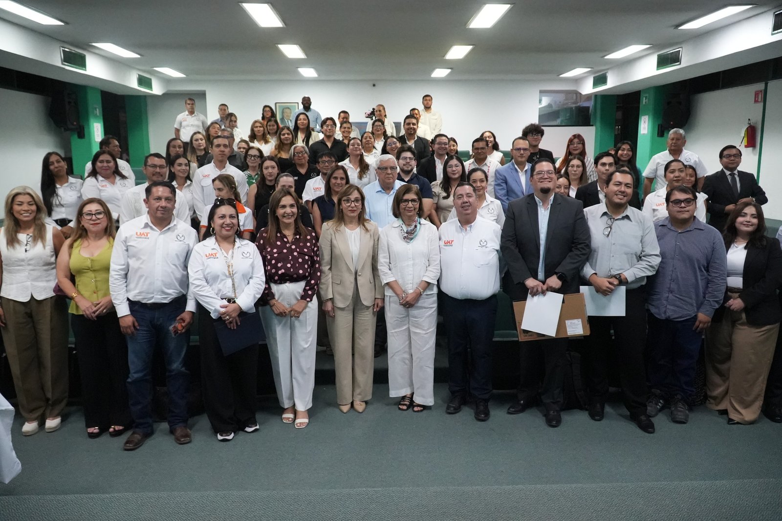 Impulsa la Universidad el Talento Científico con el Concurso “Tesis en 3 Minutos”